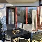 Ferienwohnung-klaus-stoertebeker-mit-sonnenterrasse-garten-zwischen-strand-wald-und-wiese Apartment *