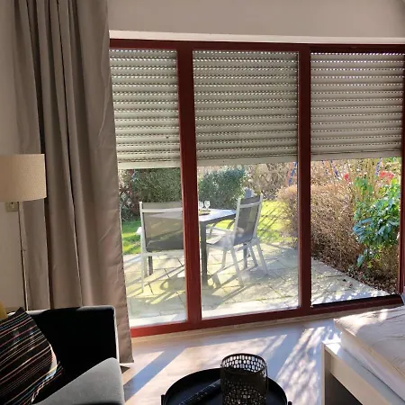 Apartamento Ferienwohnung-klaus-stoertebeker-mit-sonnenterrasse-garten-zwischen-strand-wald-und-wiese Gustow (Vorpommern-Rugen)