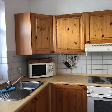 Διαμέρισμα Ferienwohnung-klaus-stoertebeker-mit-sonnenterrasse-garten-zwischen-strand-wald-und-wiese Gustow (Vorpommern-Rugen)
