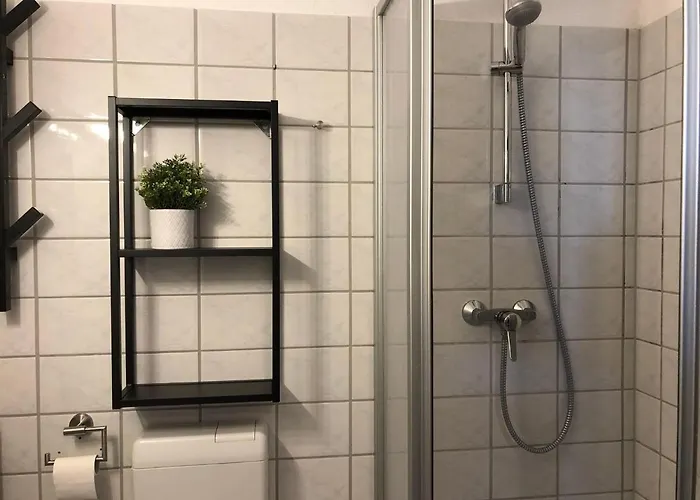 Ferienwohnung-klaus-stoertebeker-mit-sonnenterrasse-garten-zwischen-strand-wald-und-wiese * Gustow (Vorpommern-Rugen)