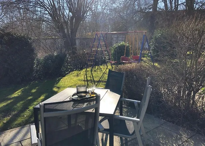 Ferienwohnung-klaus-stoertebeker-mit-sonnenterrasse-garten-zwischen-strand-wald-und-wiese Gustow (Vorpommern-Rugen)